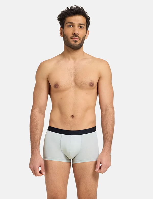 Mannelijk model met zwart haar Radman