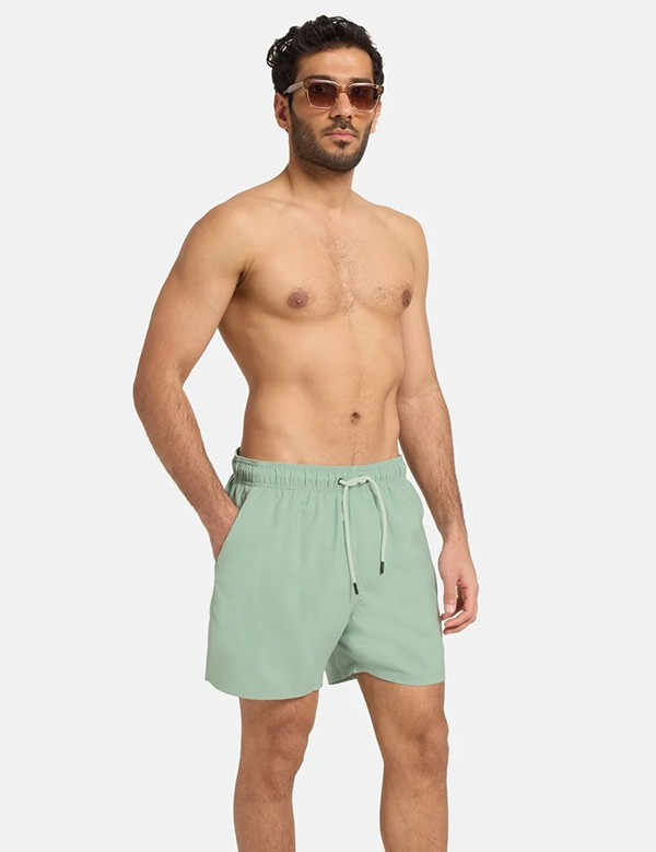 Mannelijk model met zwart haar Radman