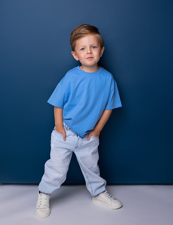 Kindermodel met blond haar Remi A.