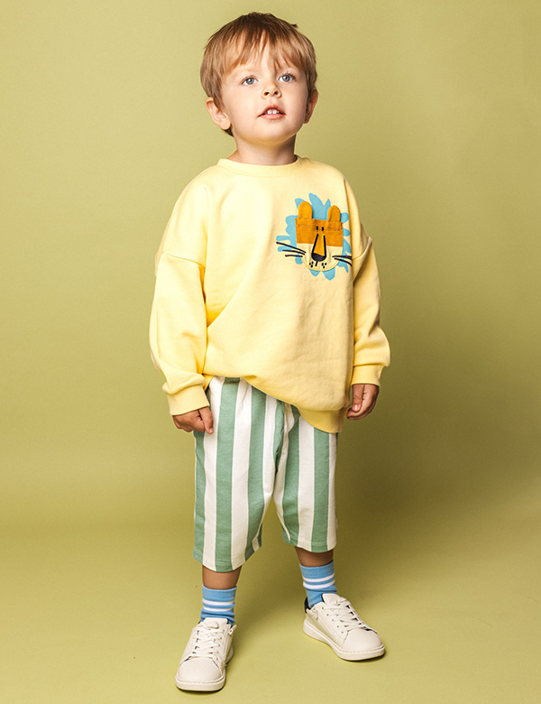 Kindermodel met blond haar Remi A.