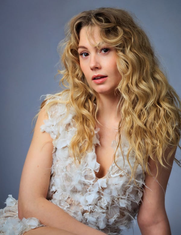vrouwelijk model met blond haar Soraya G.