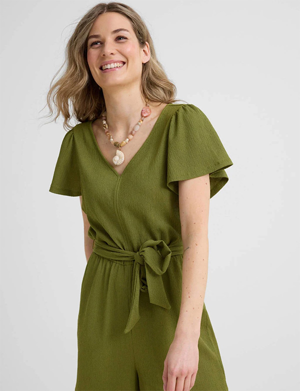 Vrouwelijk model met blond haar Valesca