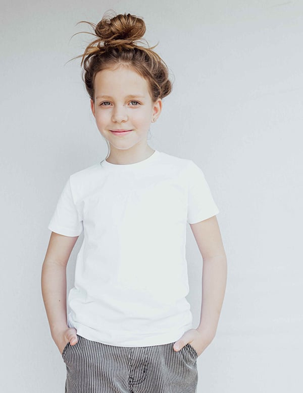 Kindermodel met licht bruin haar en lichte ogen Lux