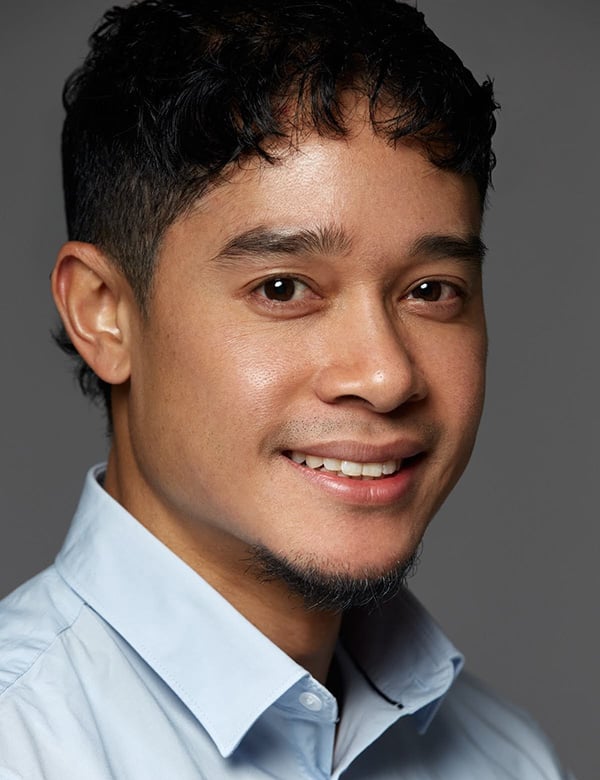 Mannelijk model met donker robert