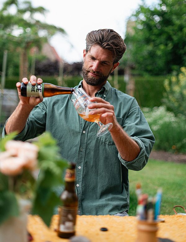 Mannelijk model met blauwe ogen Xavier S.