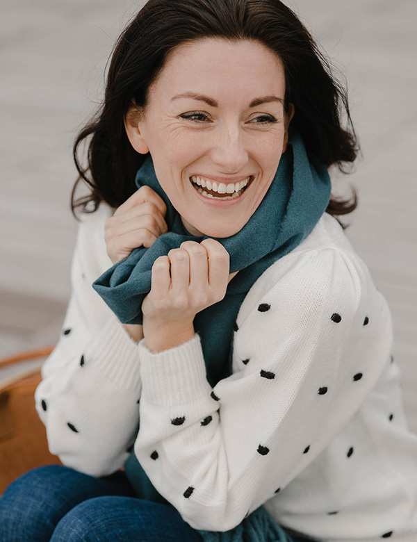 Vrouwelijk model met donker haar Arlette D.