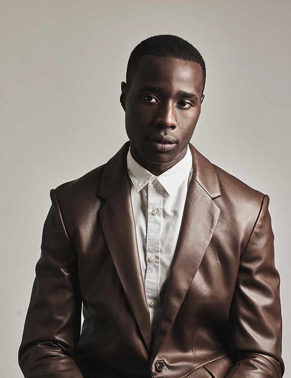 Mannelijk model met kort haar Jean-Luc