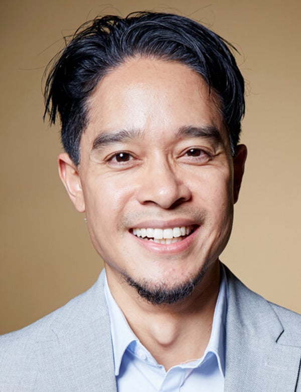 Mannelijk model met donker robert