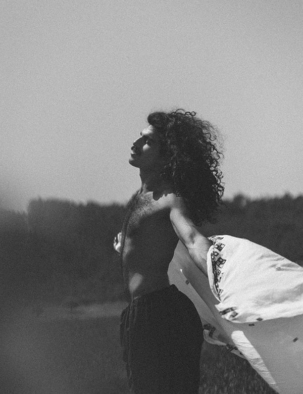 Mannelijk model met donker haar Umer