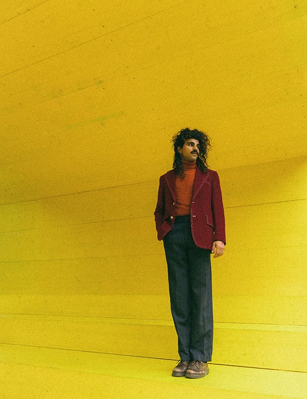 Mannelijk model met donker haar Umer