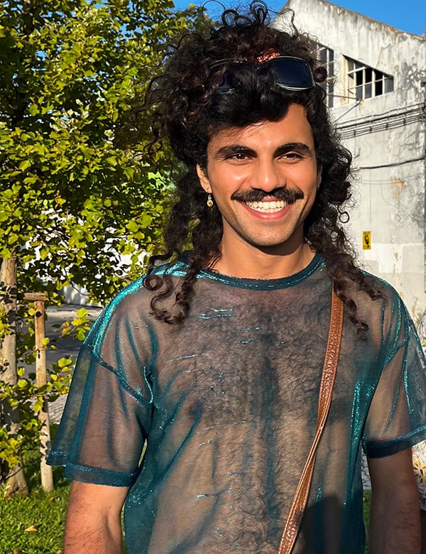 Mannelijk model met donker haar Umer