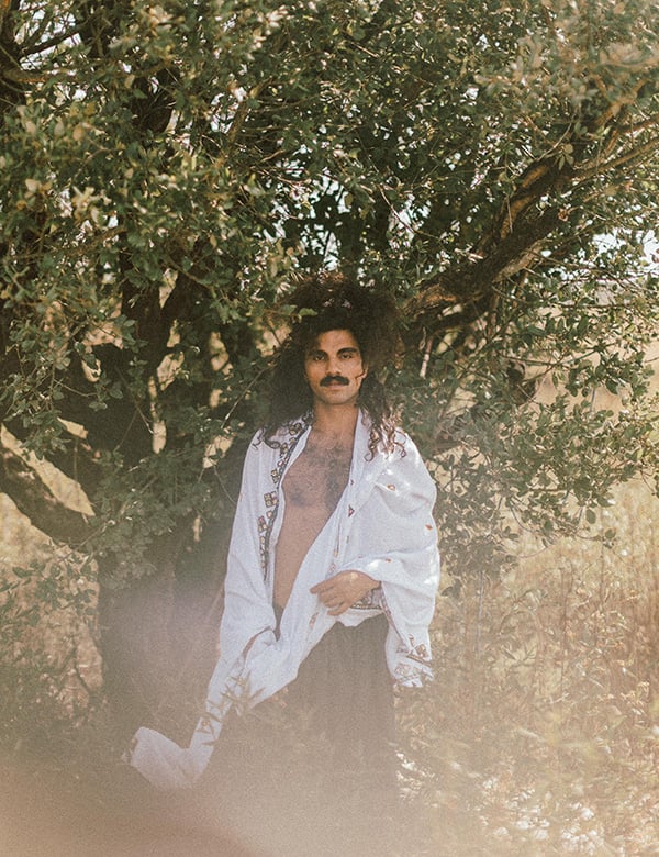 Mannelijk model met donker haar Umer