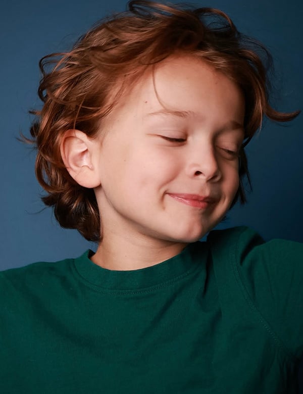 Kindermodel mer bruin haar Scott G.