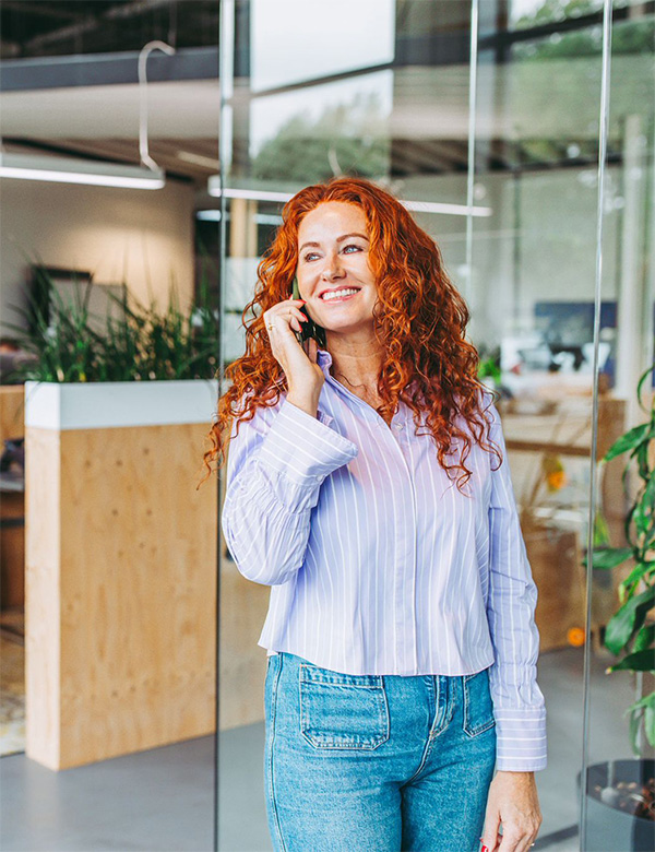 Vrouwelijk model met rossig haar Sonja