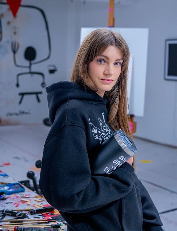 Vrouwelijk model met bruin haar Kiki M.
