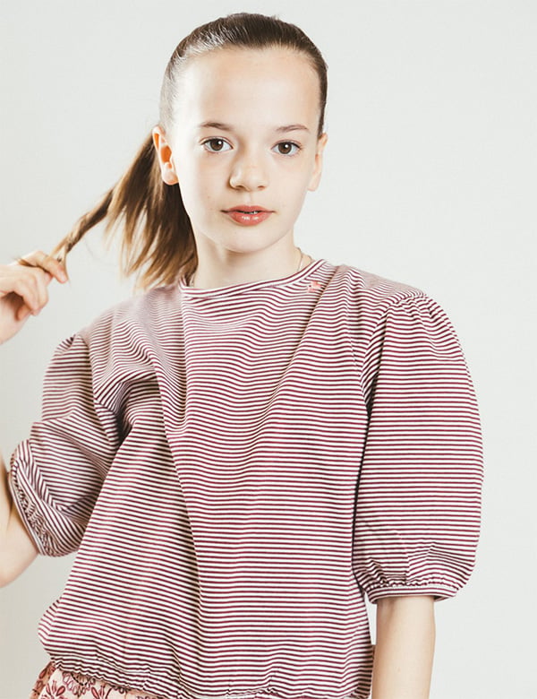 Kindermodel met donkerbruin haar Maeley
