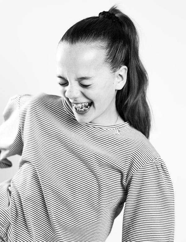 Kindermodel met donkerbruin haar Maeley