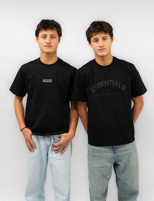 Kindermodel met donker haar Noah Mai.