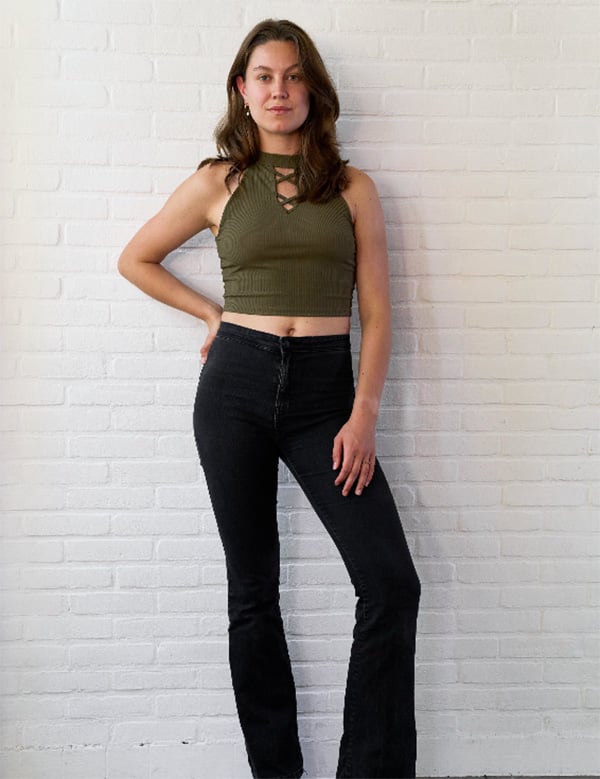 vrouwelijk model en actrice Romy E.