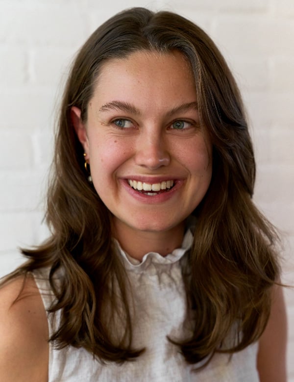 vrouwelijk model en actrice Romy E.