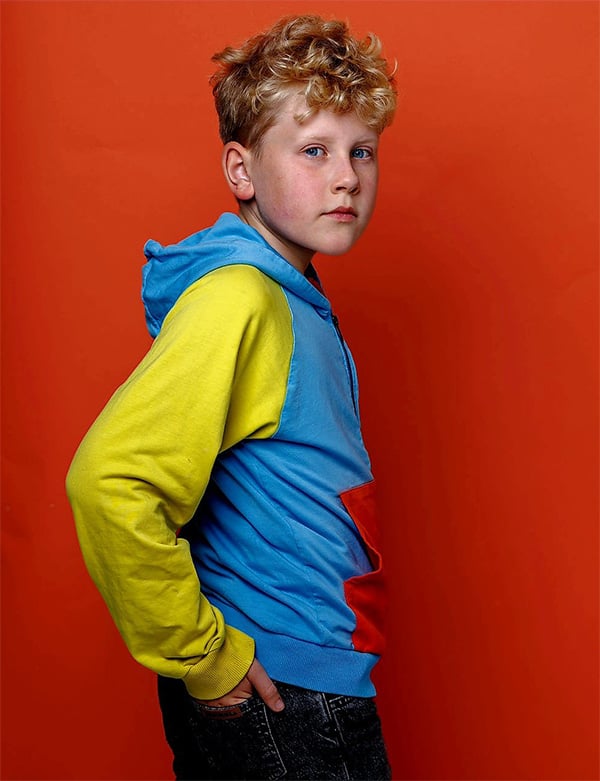 Kindermodel met blond haar Bodian