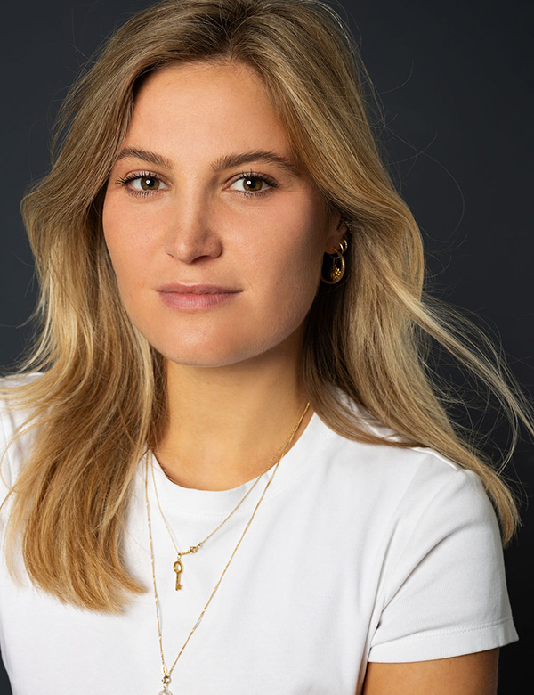 vrouwelijk actrice Charlotte S.