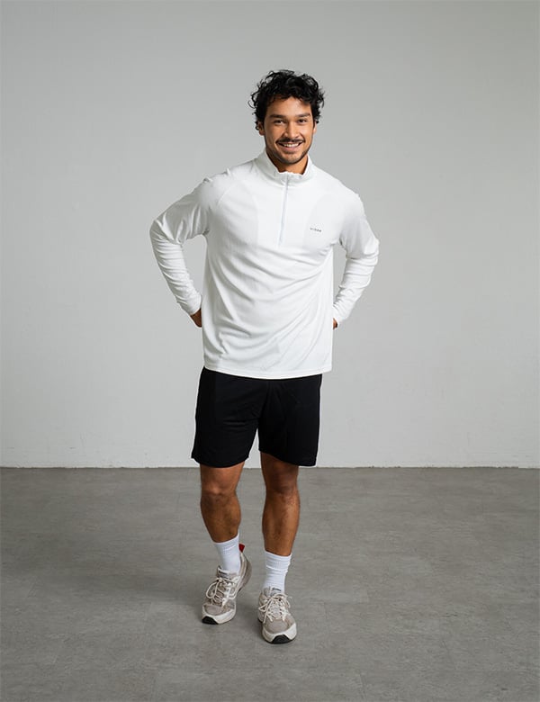 Mannelijk model met donkerbruin haar Daniel M.