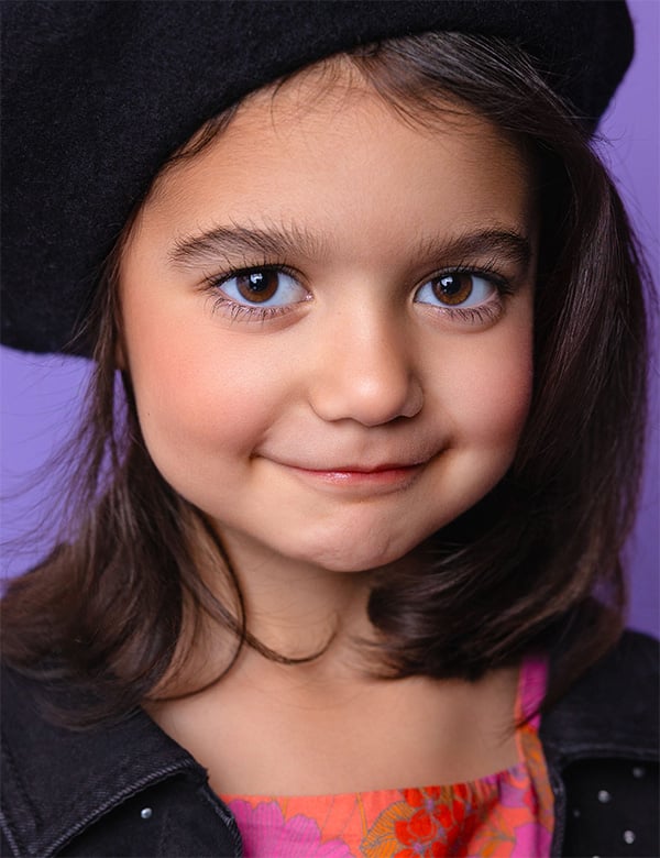 Kindermodel met bruin haar Ayda