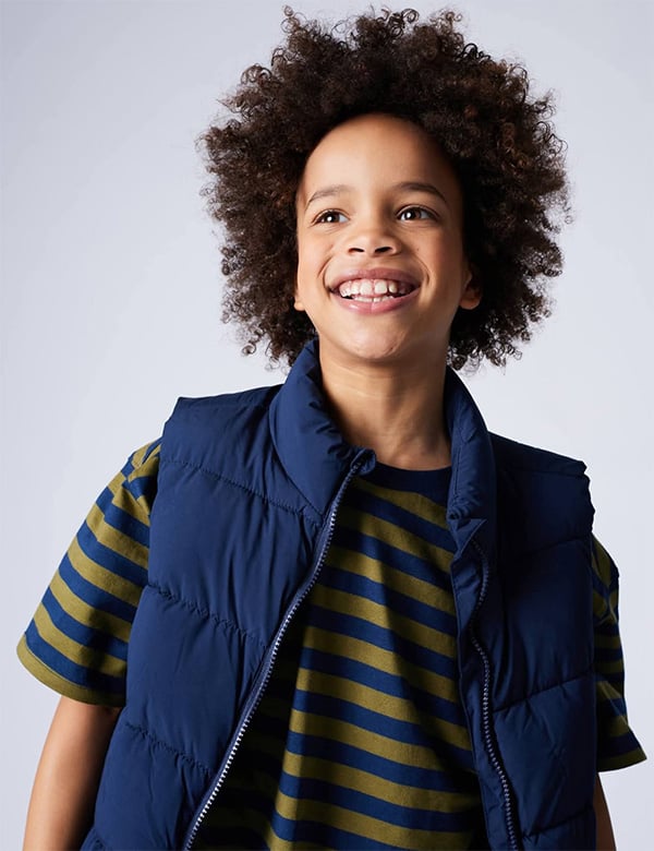 Kindermodel met bruin haar Lucian