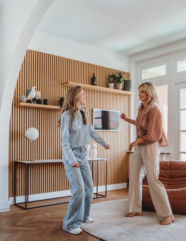 vrouwelijk model met blond haar Susan r.