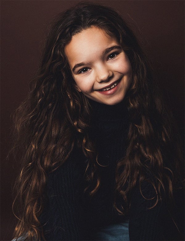 Kindermodel met bruin haar Zenne