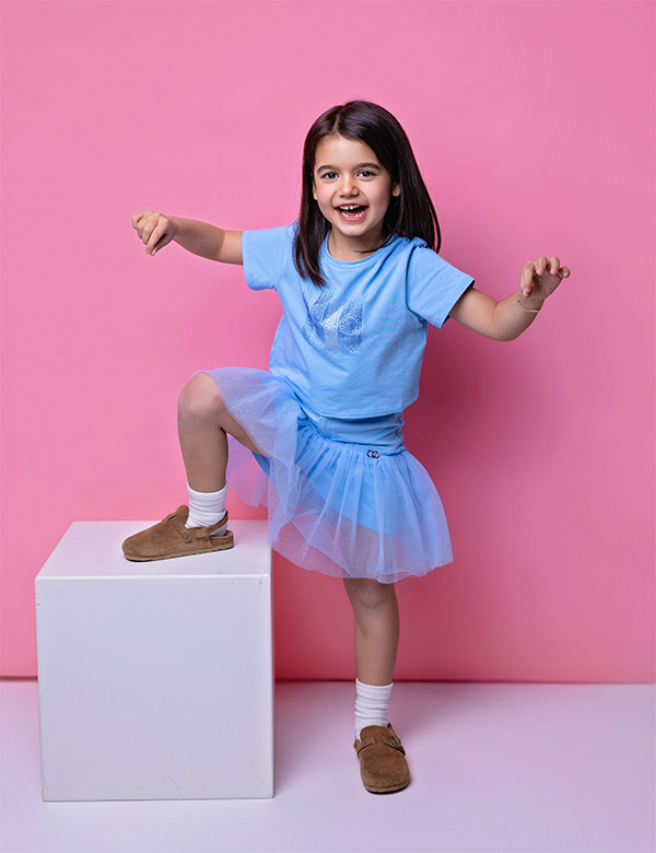 Kindermodel met bruin haar Ayda M.