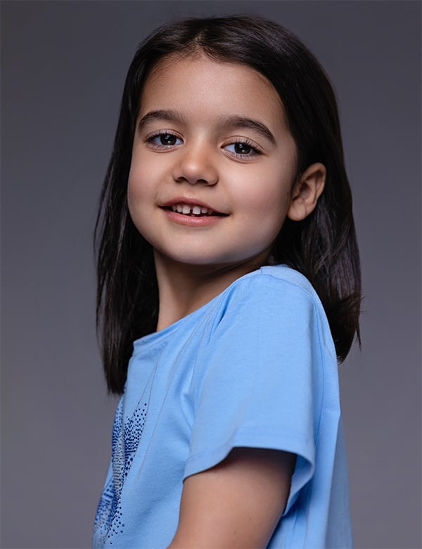 Kindermodel met bruin haar Ayda M.