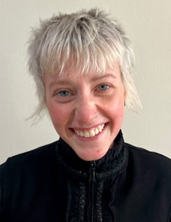 non-binair model Fede