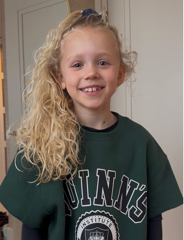 kindermodel met blond haar Laurie K.