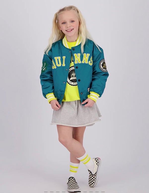 kindermodel met blond haar Laurie K.