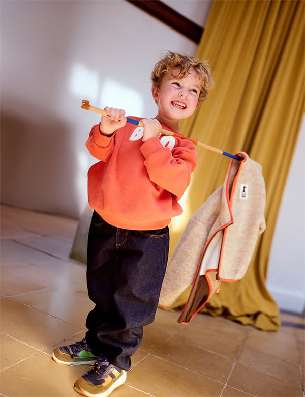 Kindermodel met blond haar Levi S.