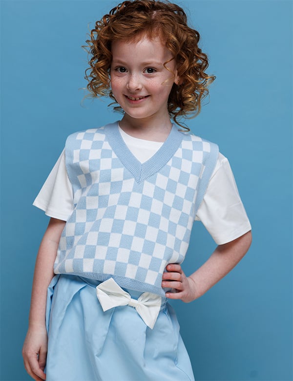 Kindermodel met rood haar Zoey Ko.