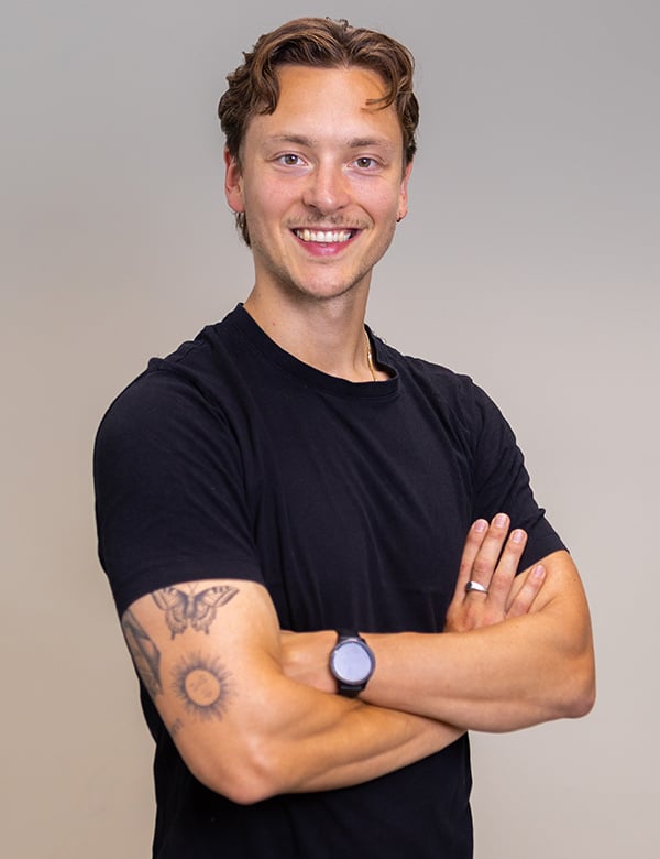 Mannelijk model met bruin haar Abel F.