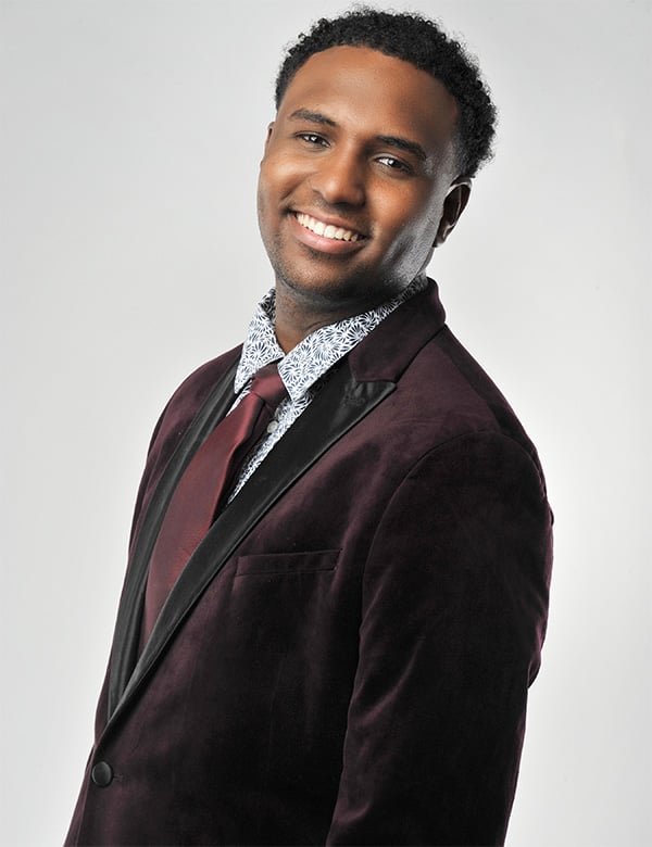 Mannelijk model met donkerbruin haar Ibrahim S.