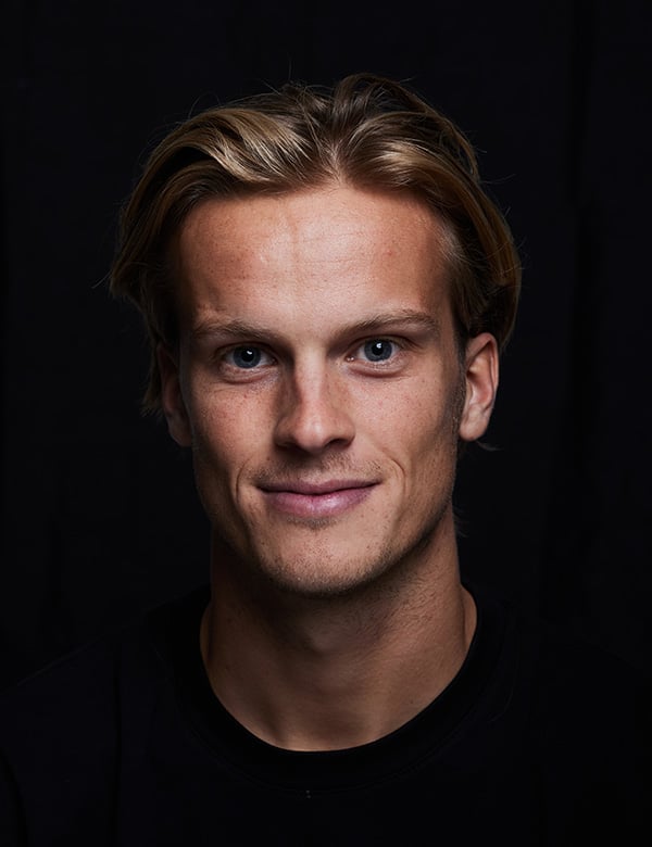 mannelijk model met blond haar Jaap K.