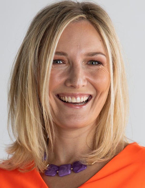 Vrouwelijk model met blond haar kathleen.
