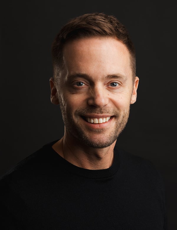 mannelijk acteur met donkerblond haar Jochem L.