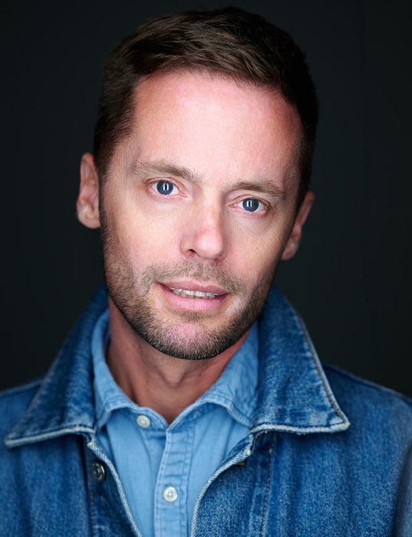 mannelijk acteur met donkerblond haar Jochem L.