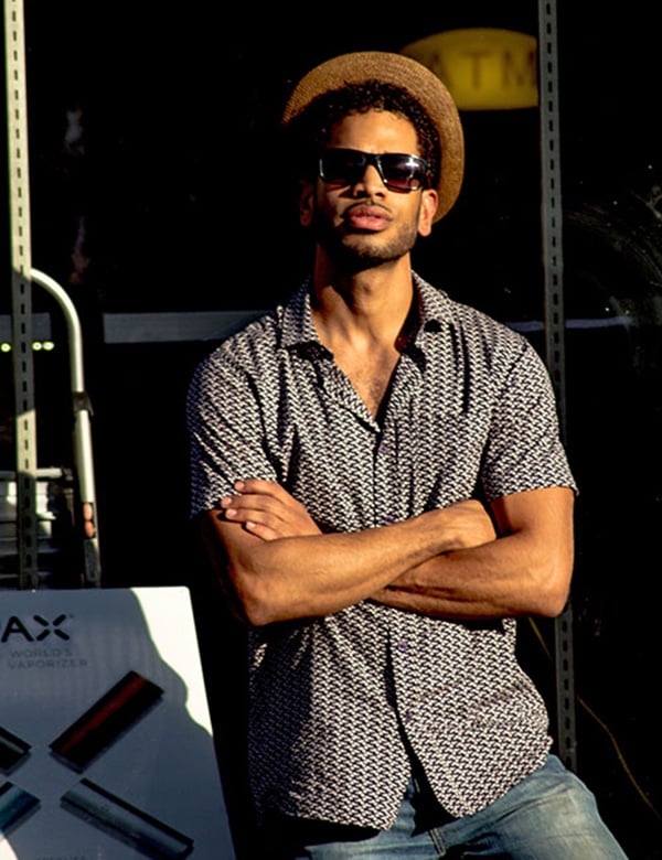 mannelijk model en acteur Luis.
