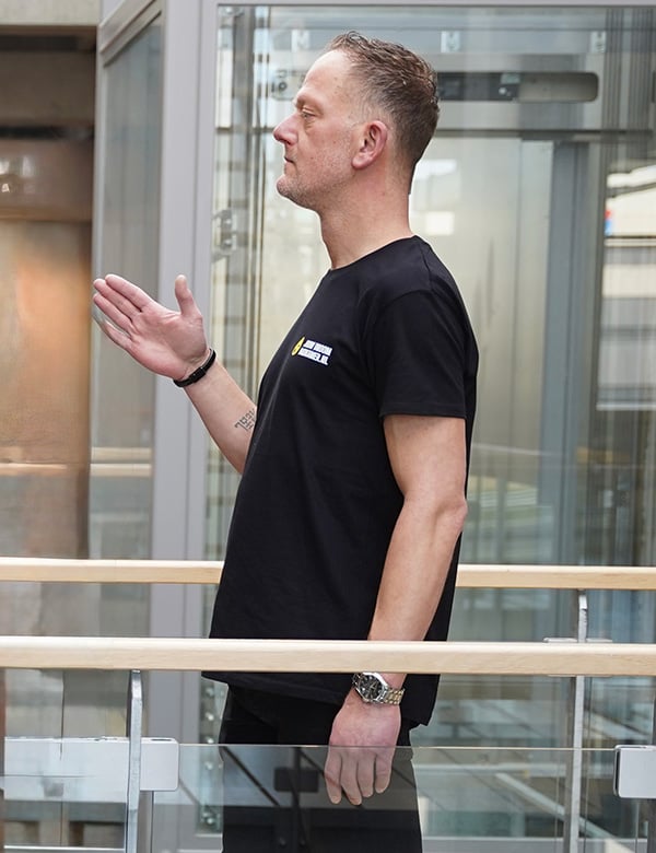 mannelijk model met blauwe ogen Robbert T.