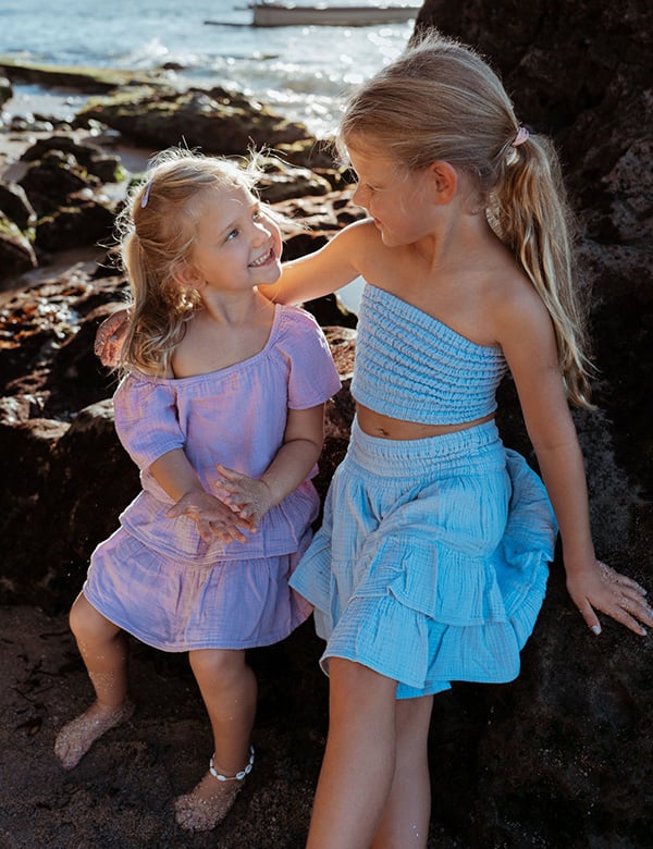 Kindermodel met lichtblond haar Fleur Vo