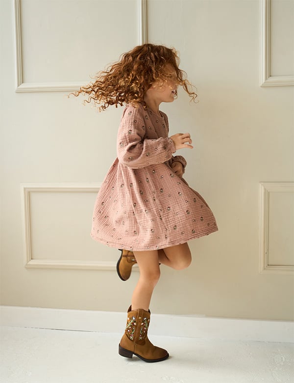 kindermodel Loa