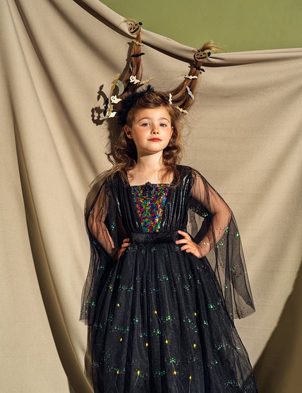 Kindermodel met bruin haar Loua V.
