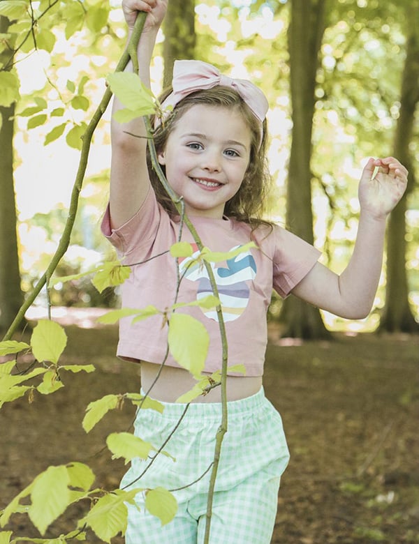 Kindermodel met bruin haar Loua V.